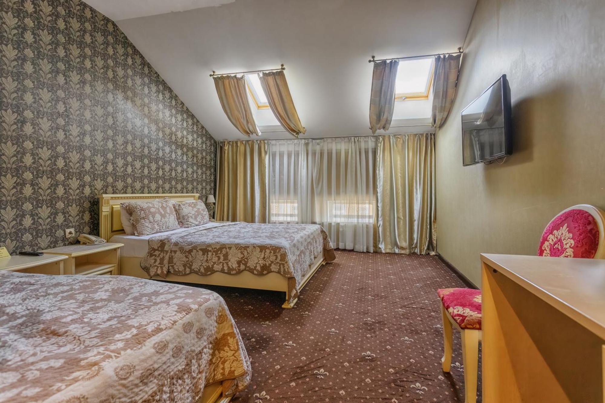 Vintage Art Hotel Odesa Exterior photo